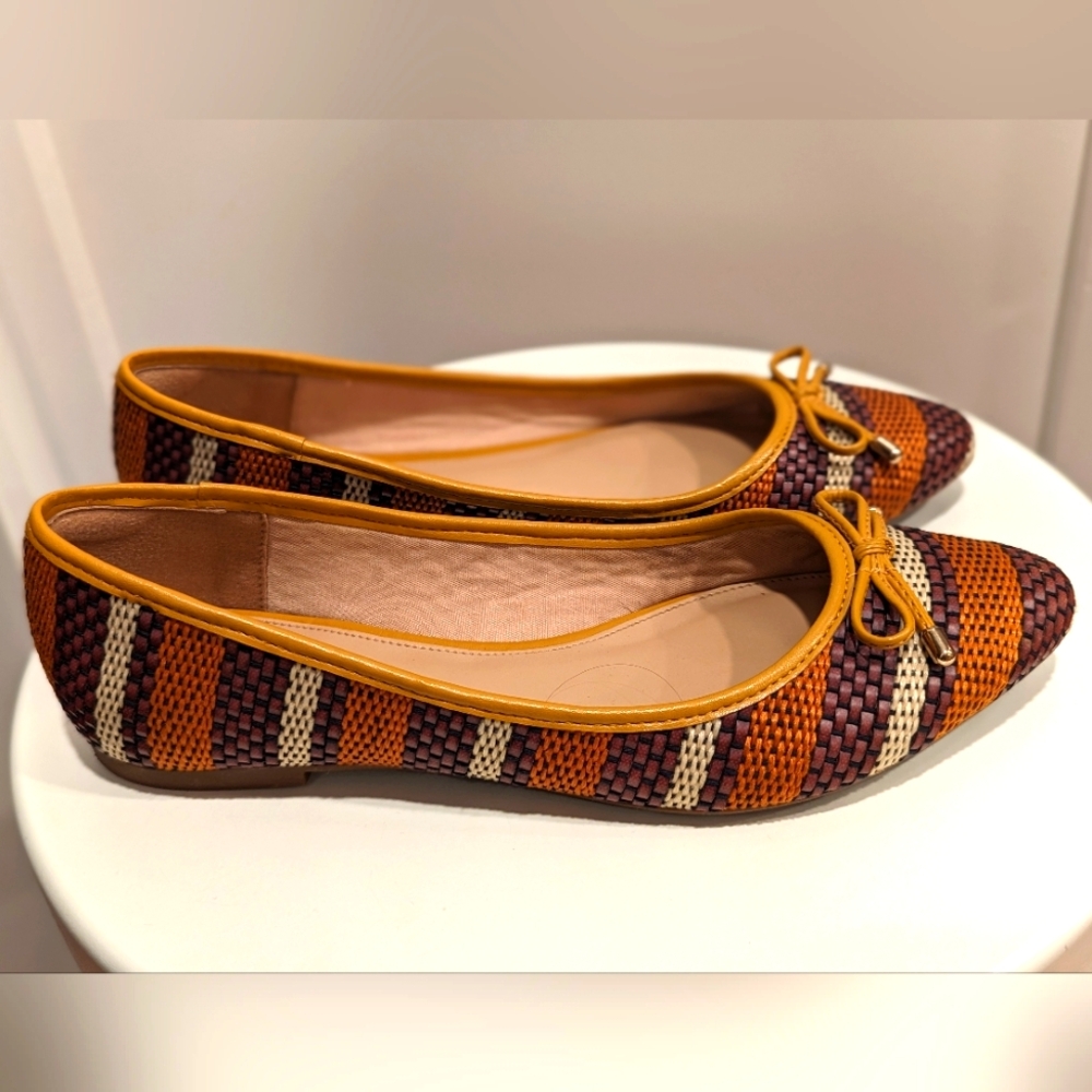 Arezzo Women's Ballet Flats - Size 8, Like New Condition